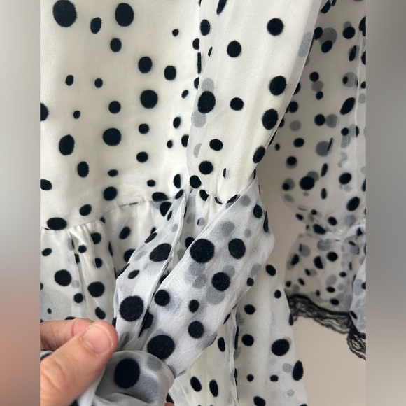 Black and White Sundress with Bishop Sleeves and Square Neck - Picture 9 of 14